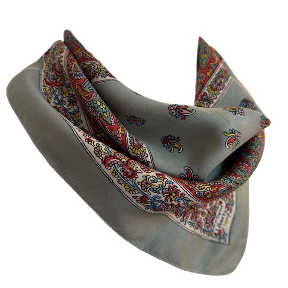 Liberty of London Vintage Silk Pocket Square 🇬🇧– Paisley & Floral Print - Picture 3 of 7
